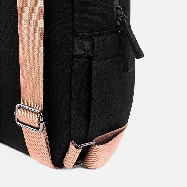 Small Hemp backpack ブラック – 8000kicks Japan