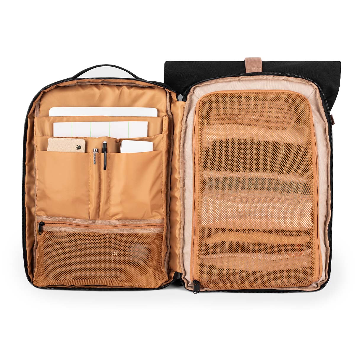 NOMAD backpack ベージュ&グリーン