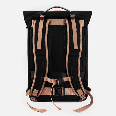 NOMAD backpack ブラック