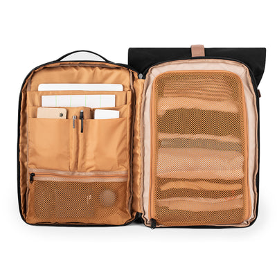 NOMAD backpack ブラック