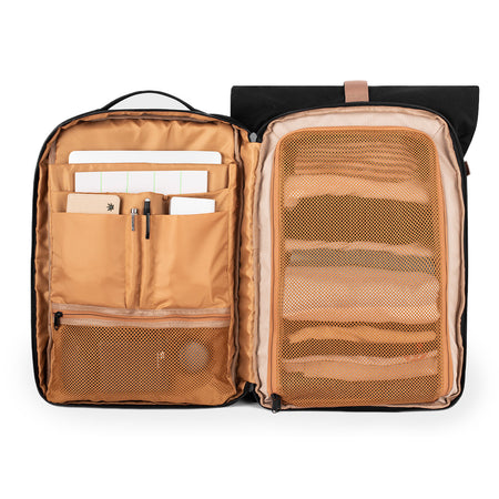 NOMAD backpack ブラック